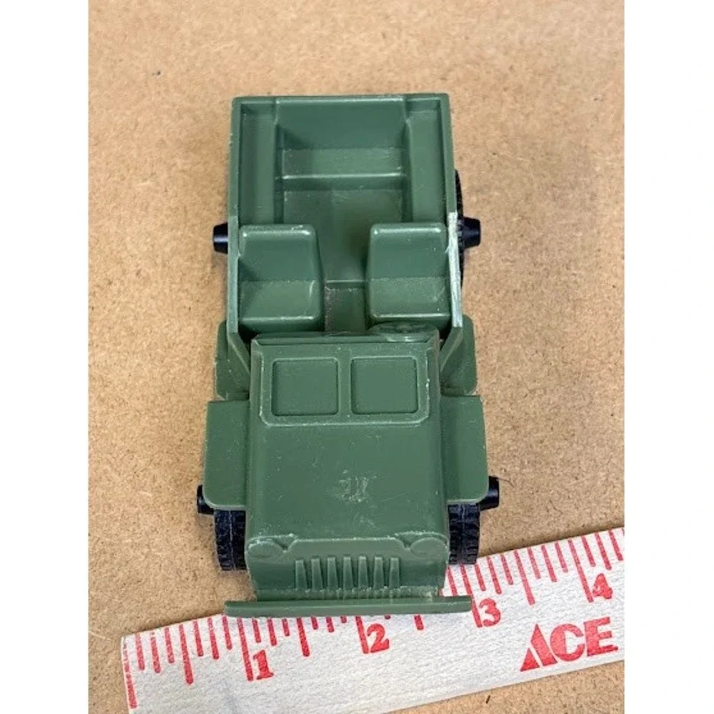 Vintage Tim-Mee Toys Olive Green Plastic Military Jeep Aurora‎ ILL USA 4.5 Inch